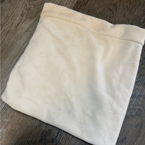 Cream Fleece Neck Warmer - Picture 4 of 4